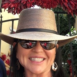 Meet your Posher, Tracy